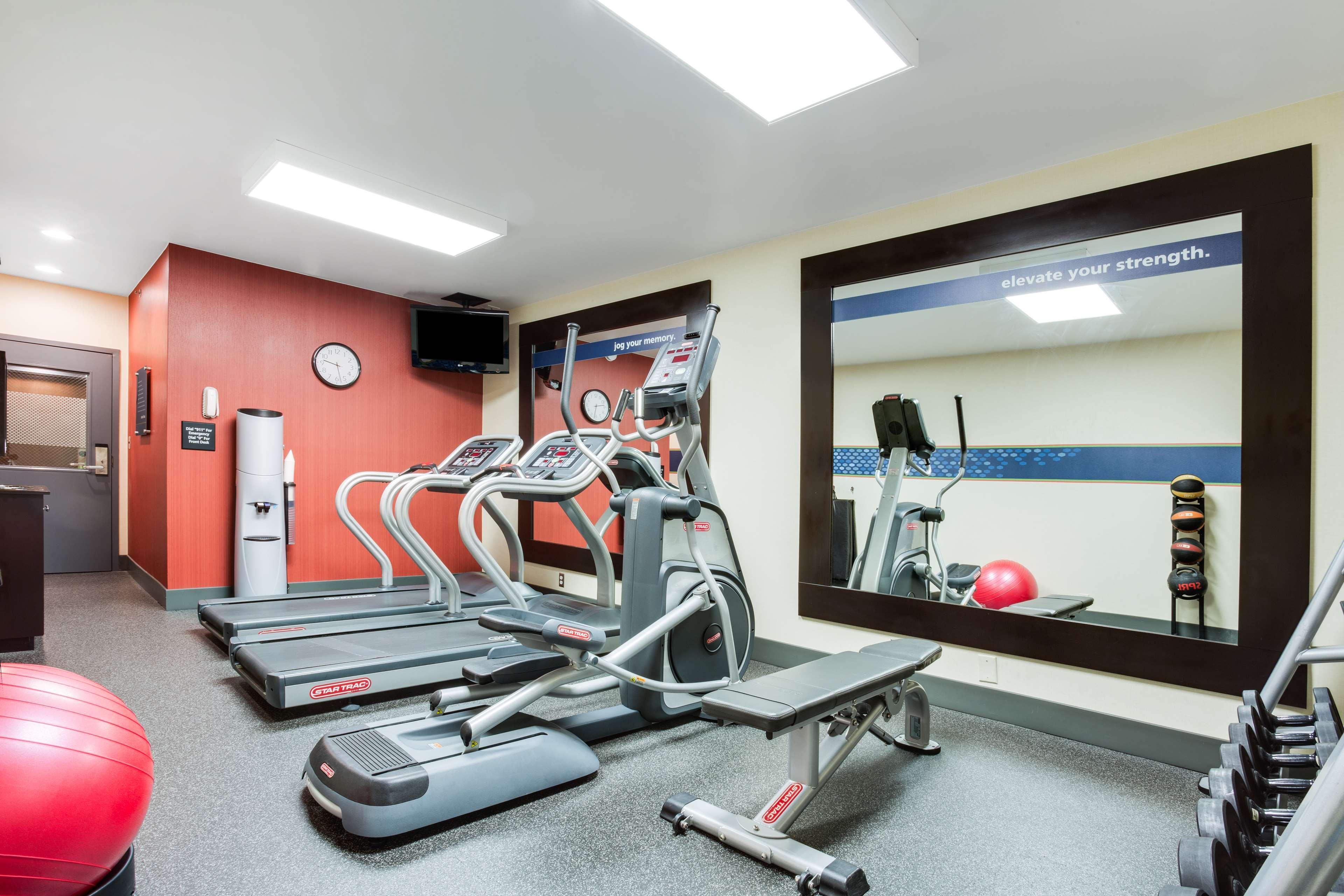 Hampton Inn Pittsburgh/Вест-Міффлін Екстер'єр фото