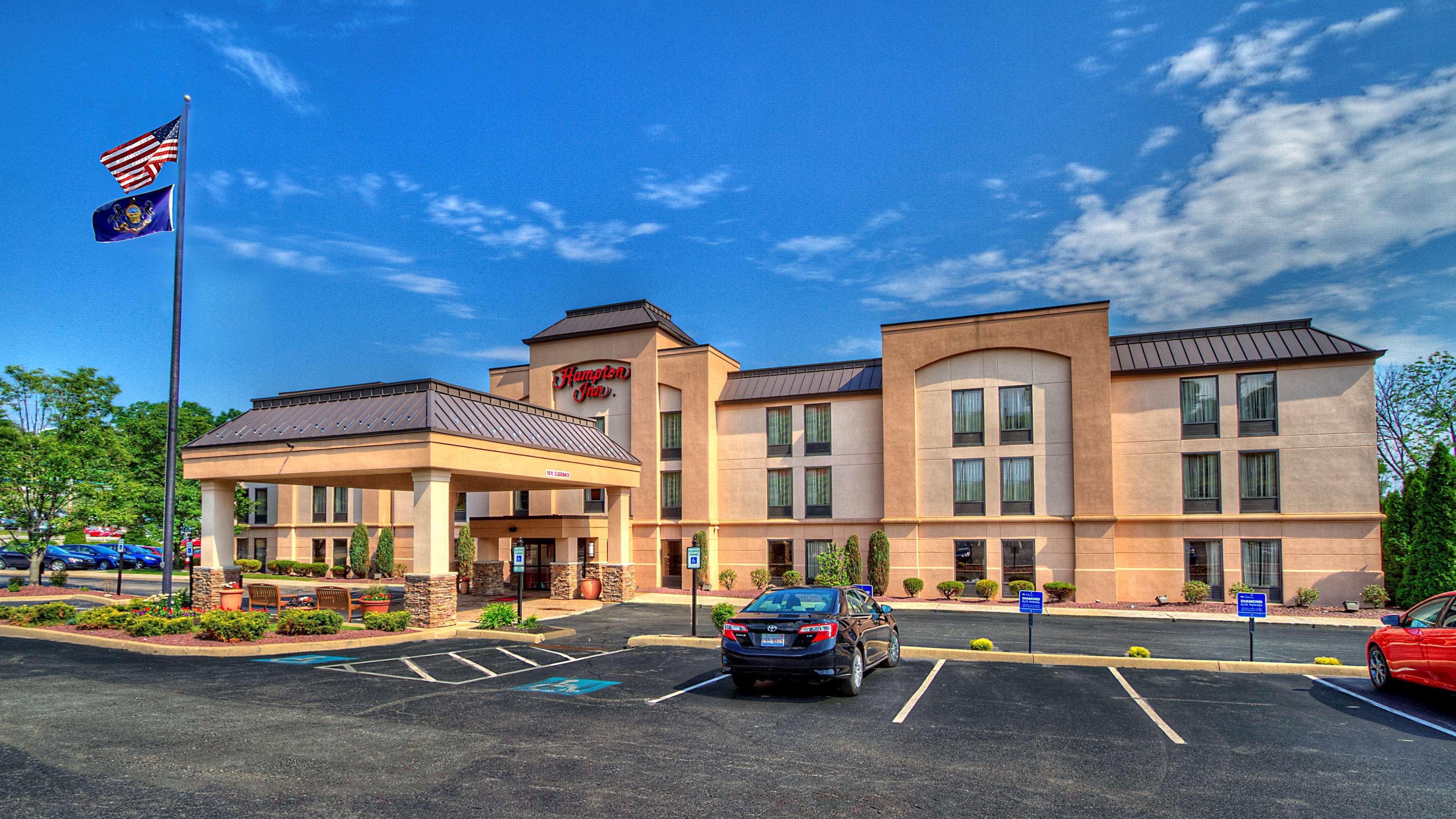 Hampton Inn Pittsburgh/Вест-Міффлін Екстер'єр фото